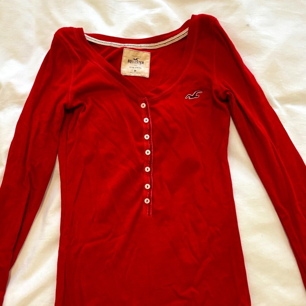 Hollister SoCal Stretch Red Fitted Long Sleeve Tee – Women’s M